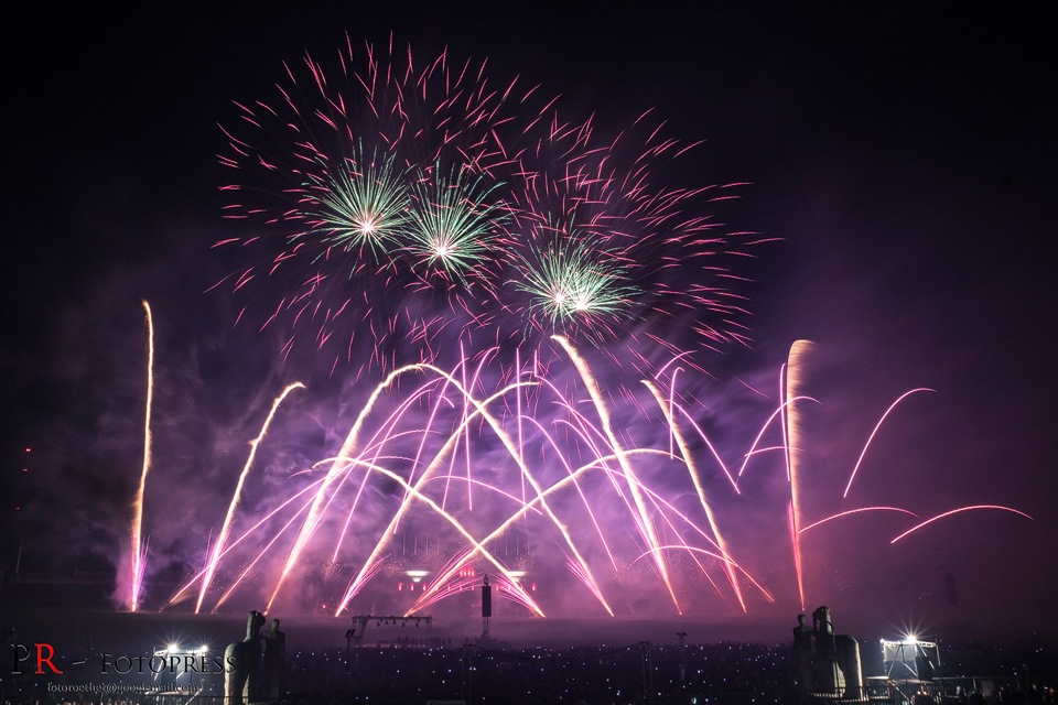 Feuerwerk des Teams aus Mexiko bei der Pyronale 2015