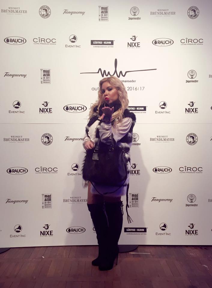 Nadine Trompka bei der Aftershow Party von Marina Hoermanseder