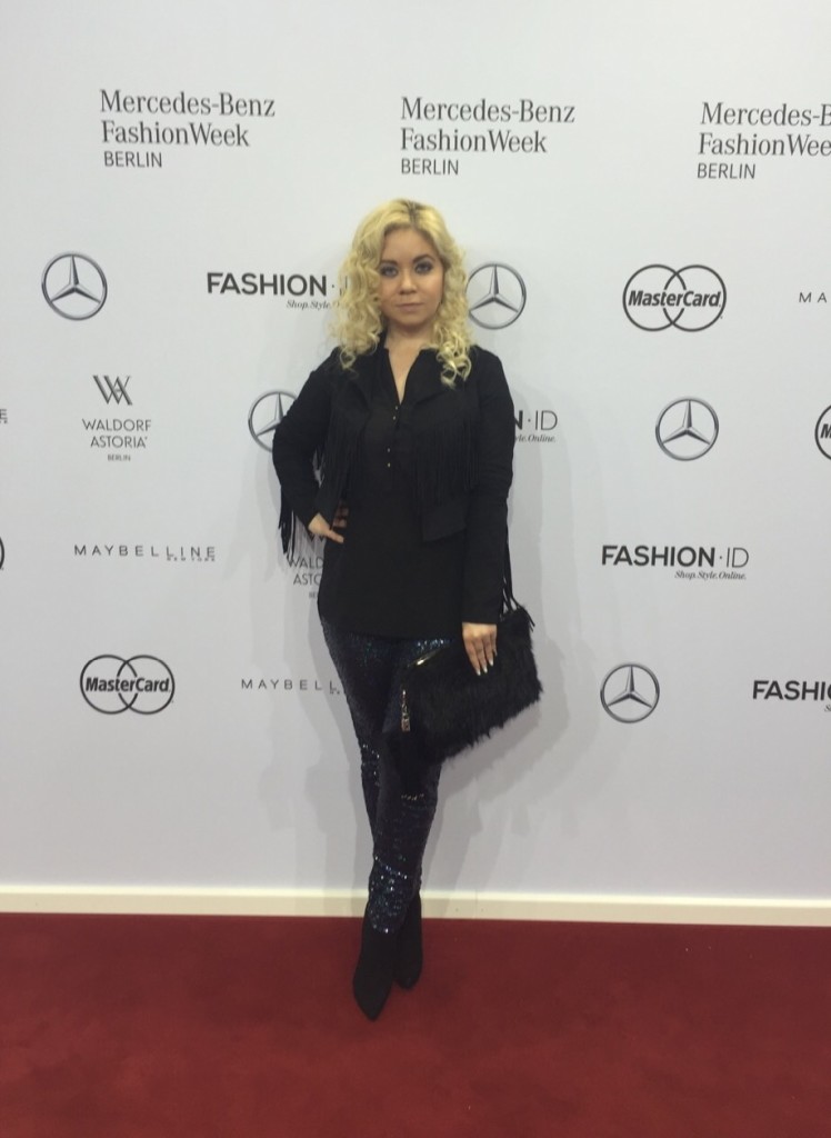 Nadine Trompka vor der Show von Sportalm bei der Mercedes-Benz Fashion Week Autum/Winter 2016